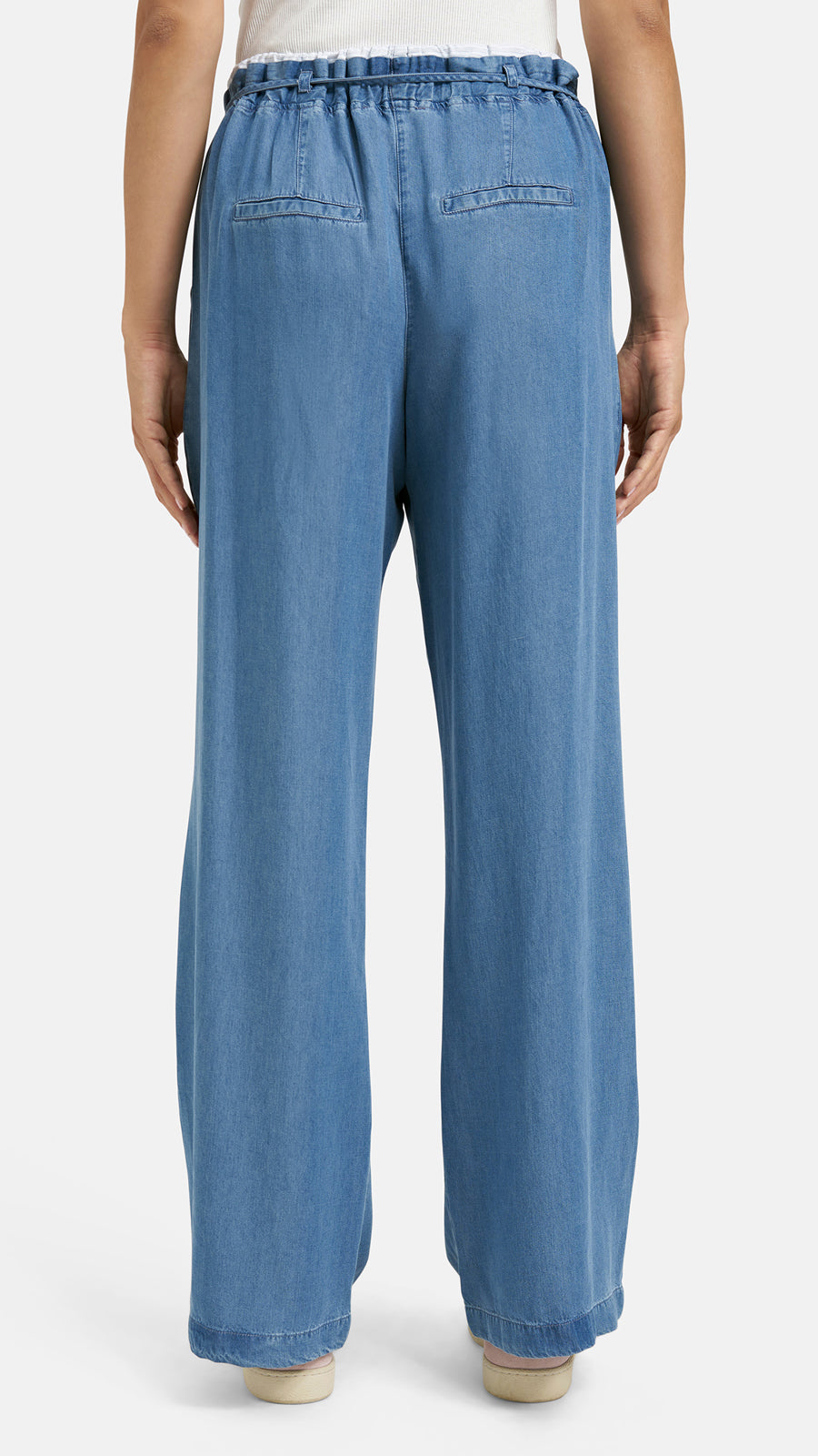 Double waisted chambray pants | Denim | by Smith & Soul