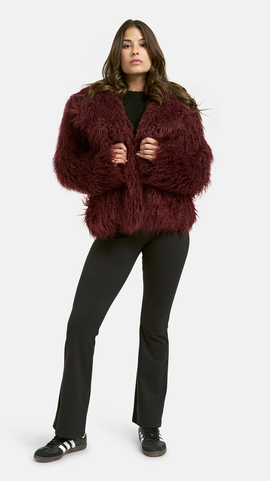 Faux fur jacket | Bordeaux | by Smith & Soul