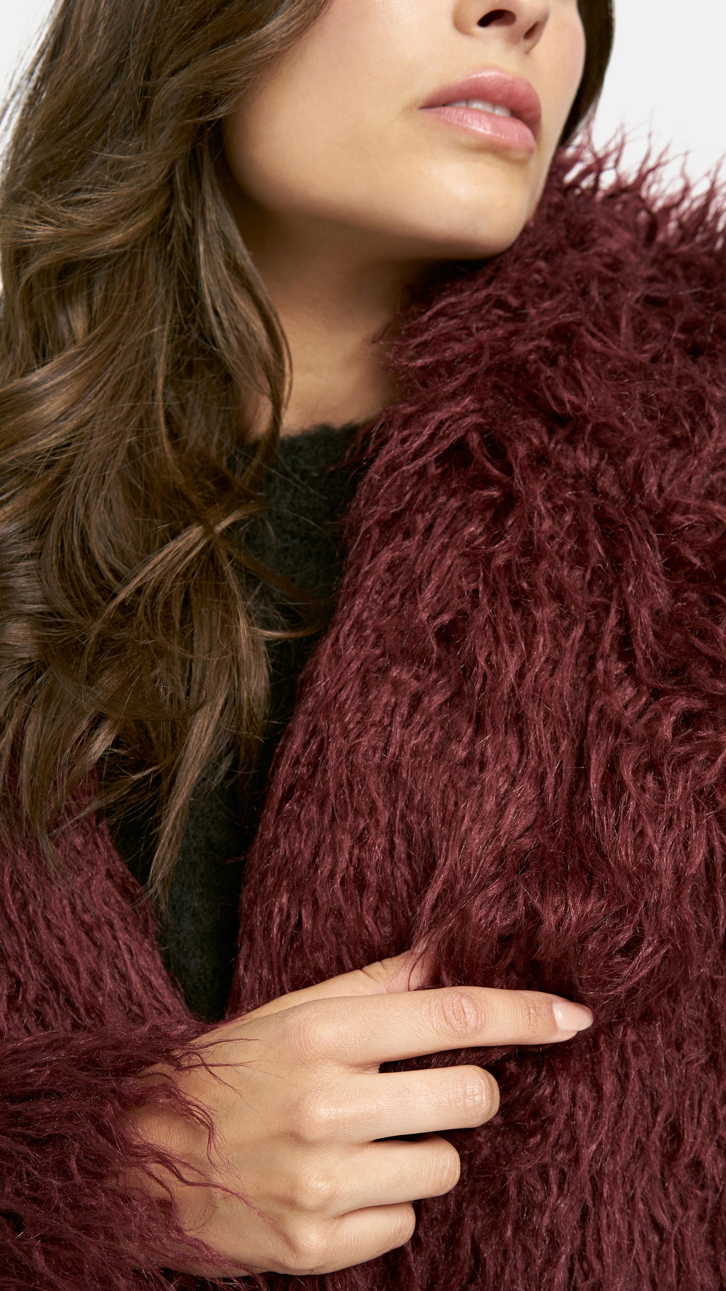 Faux fur jacket | Bordeaux | by Smith & Soul