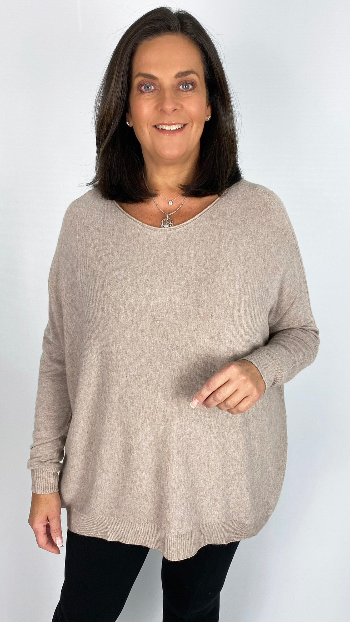 My classic soft feature-seam jumper (10 Colours)