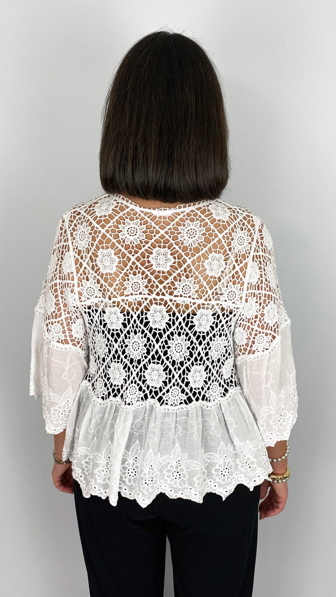 Crochet & embroidered tie-or-not cardigan | White