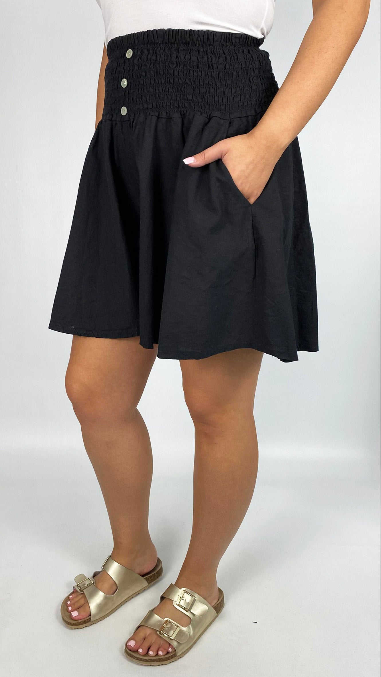 Wide-leg shirred waist pocket shorts | 6 Colours