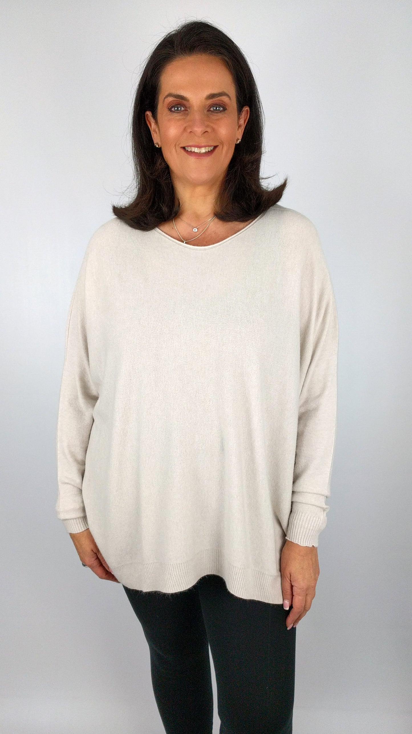 My classic soft feature-seam jumper (10 Colours)