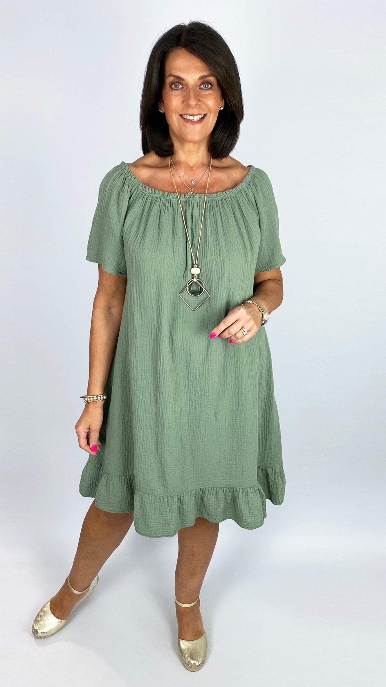 Cheesecloth on/off-the-shoulder frill hem dress | 4 Colours | last 1