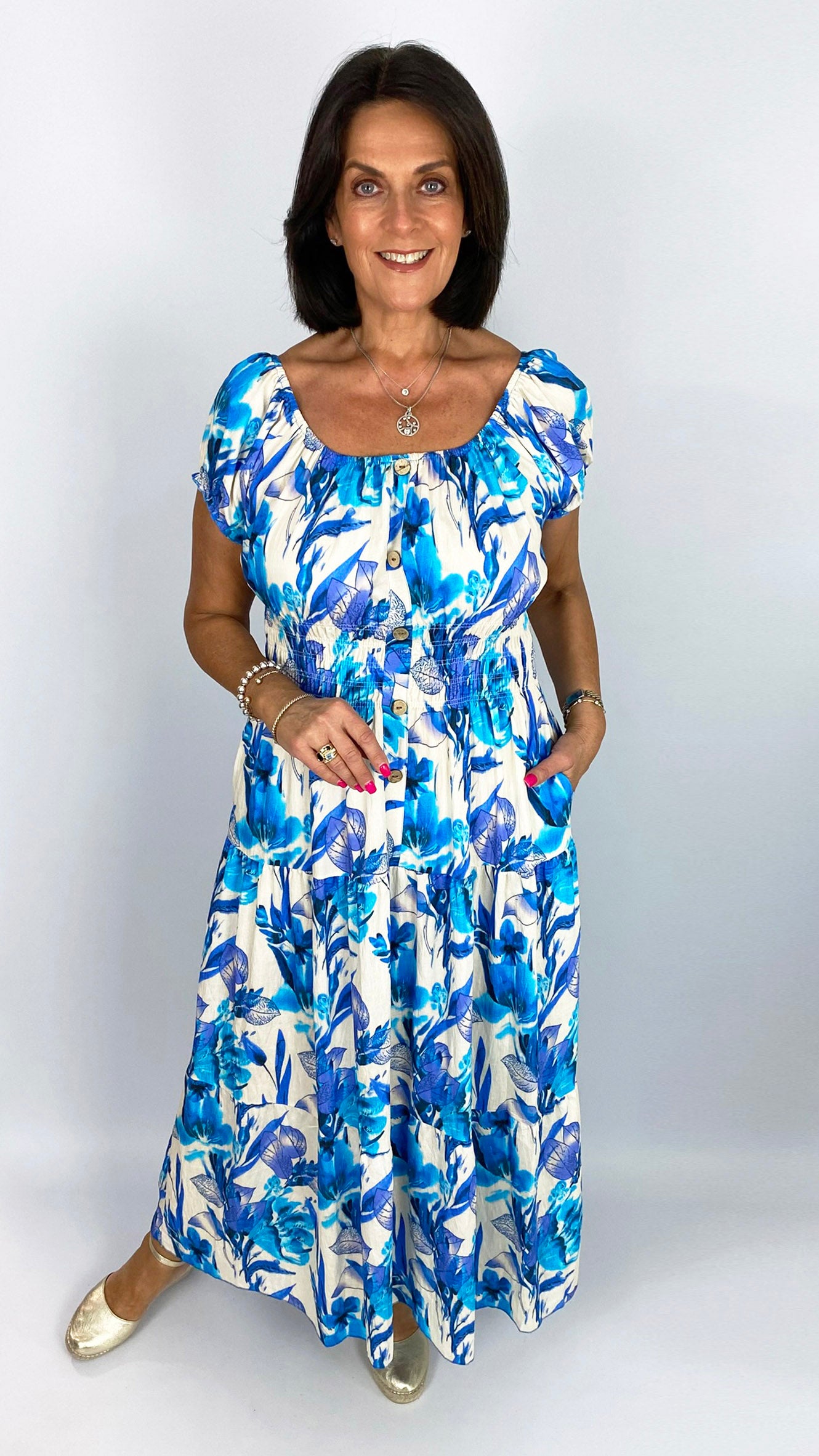 On/off-the-shoulder tiered maxi dress | 3 Colours | Limited!