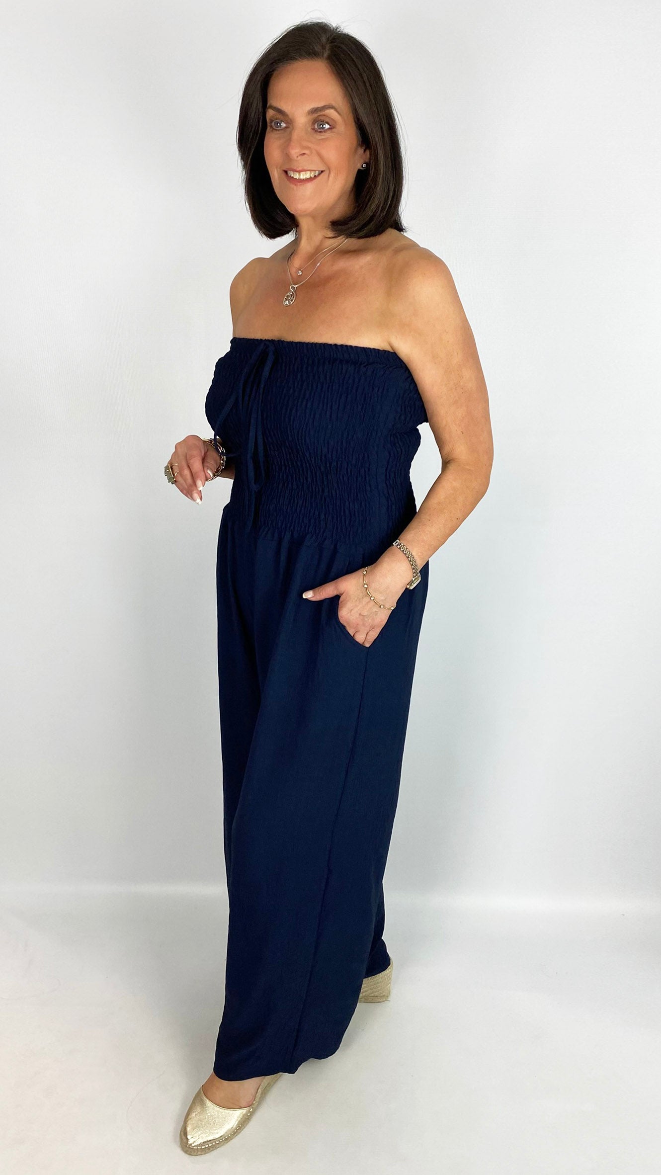 Crepe shirred wide-leg jumpsuit | 2 Colours | last 1