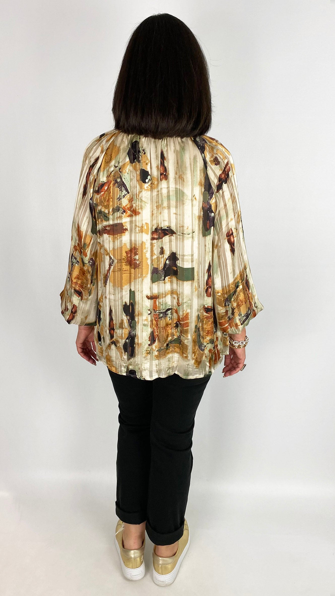 Tie-or-not printed vegan silk blouse