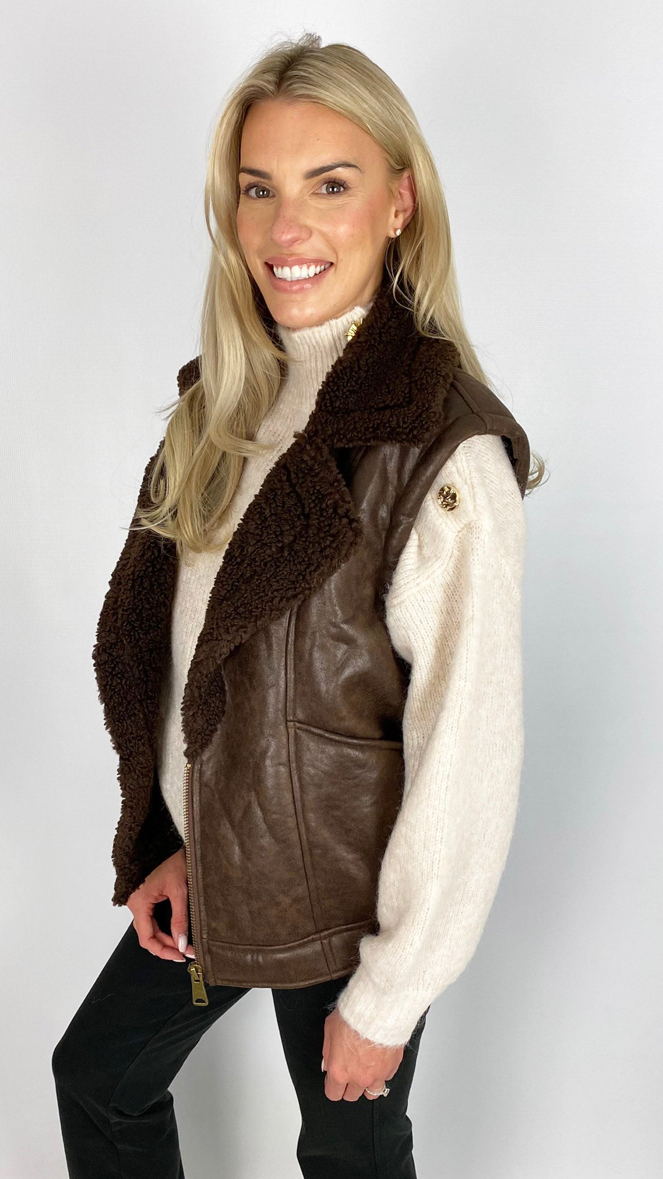 Faux shearling aviator gilet | Chocolate