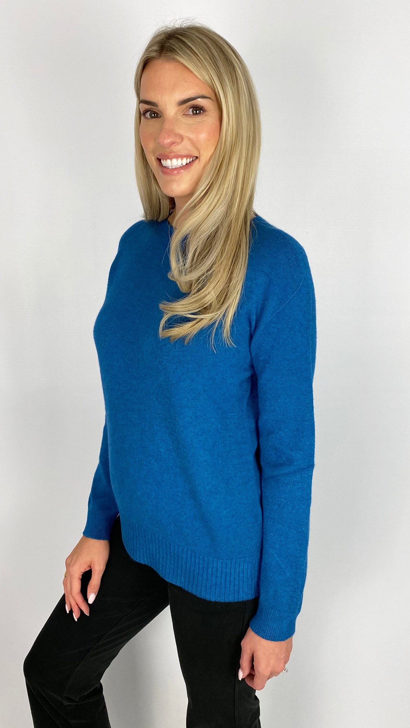 My crew slim fit jumper | 4 Colours