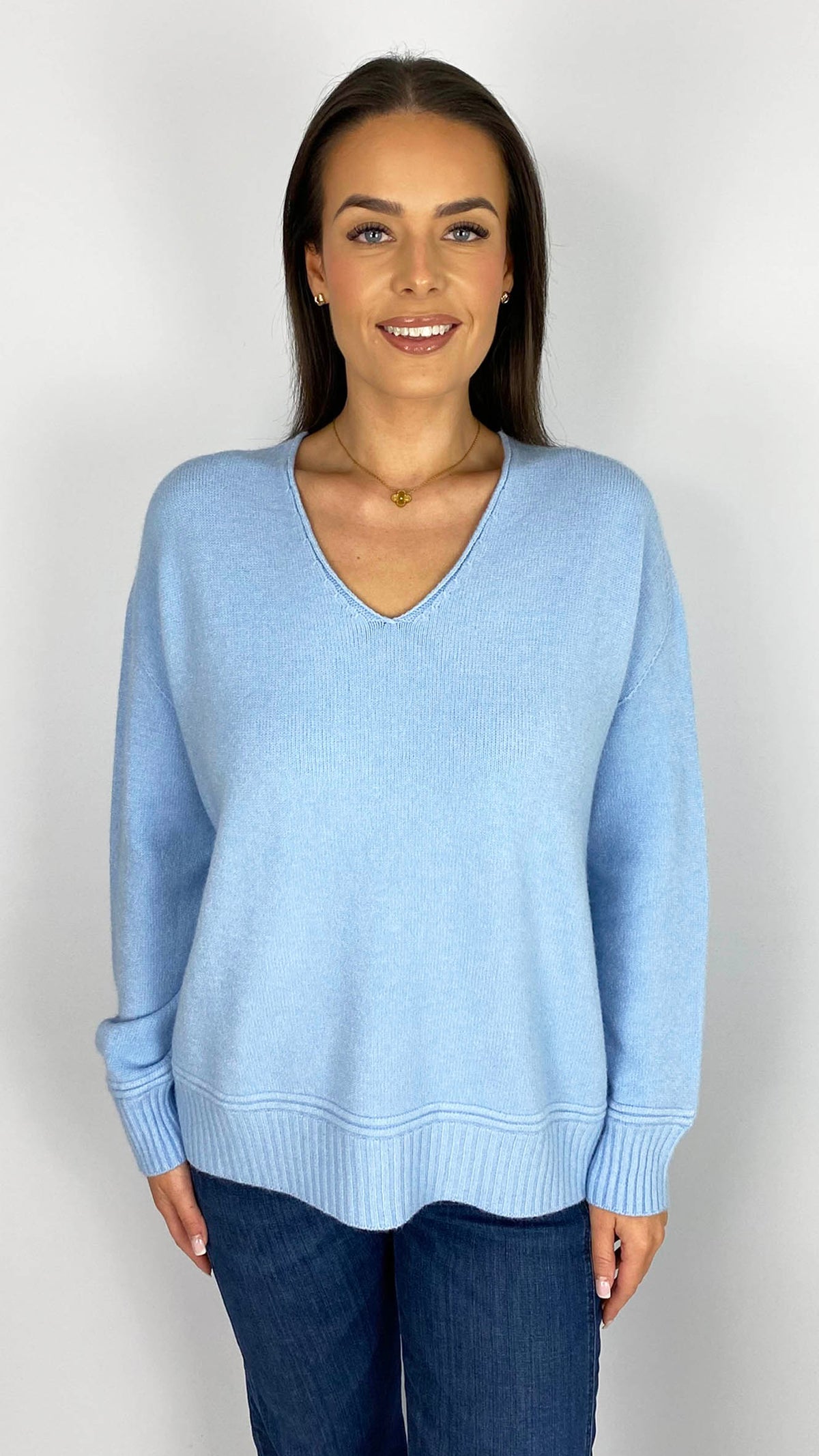 My thick ribbed hem & cuffs v-neck jumper | 5 Colours