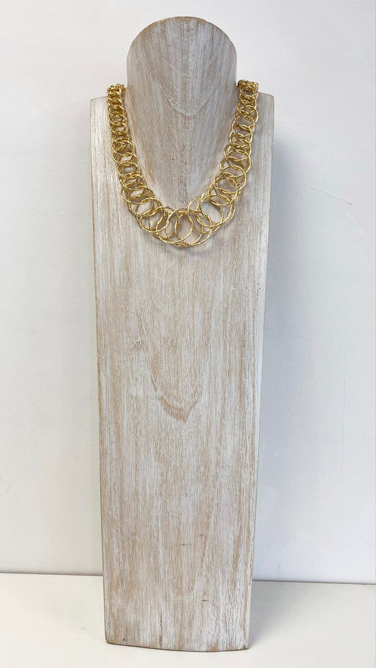 Chloe short necklace | Gold