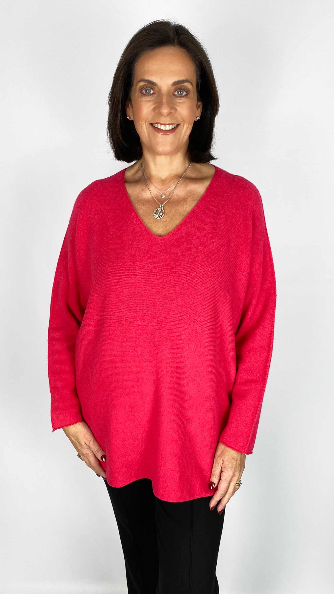 Ultra-soft oversized v-neck jumper | 6 Colours