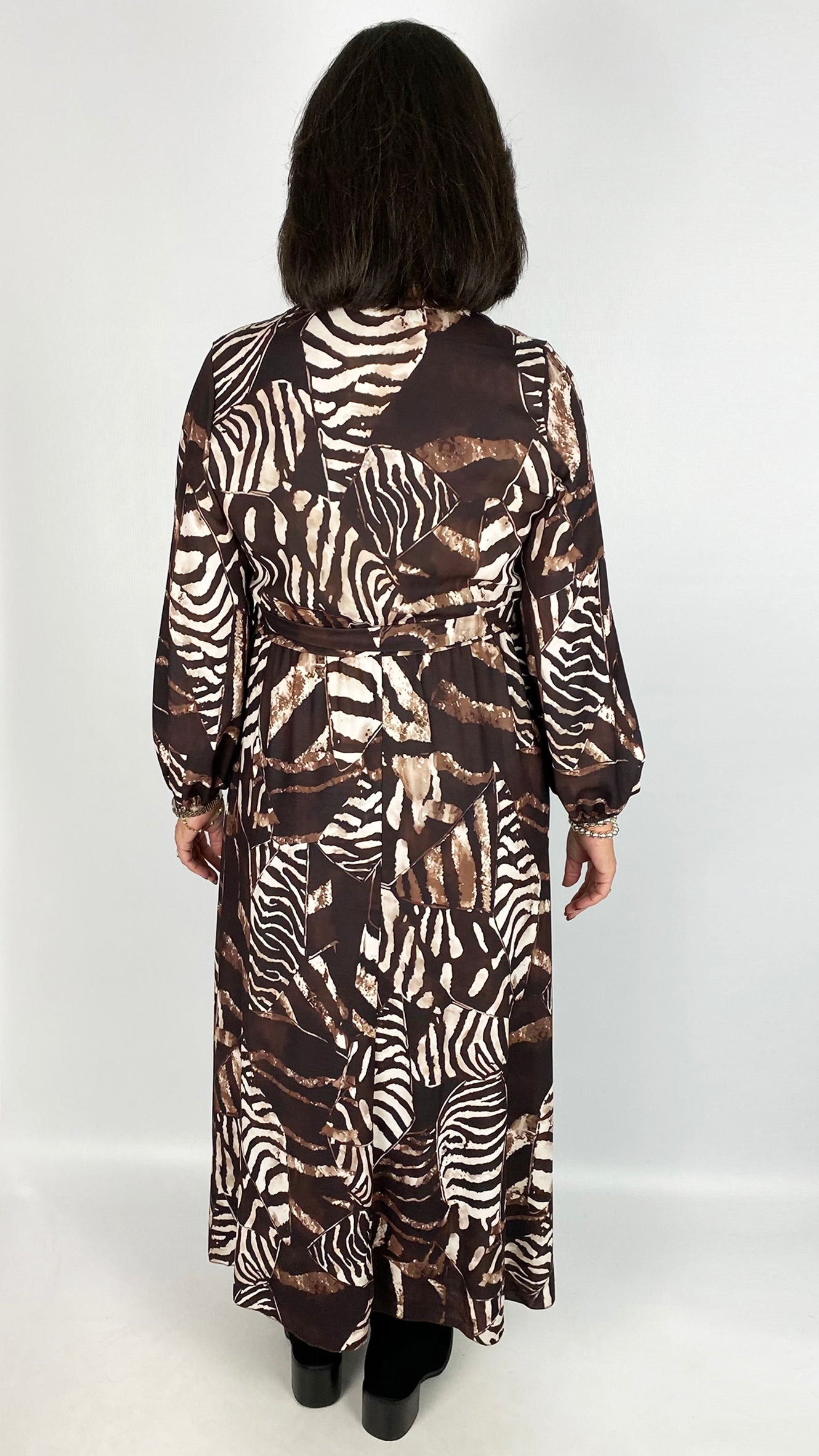 Elasticated waist v-neck print dress | 4 Colours