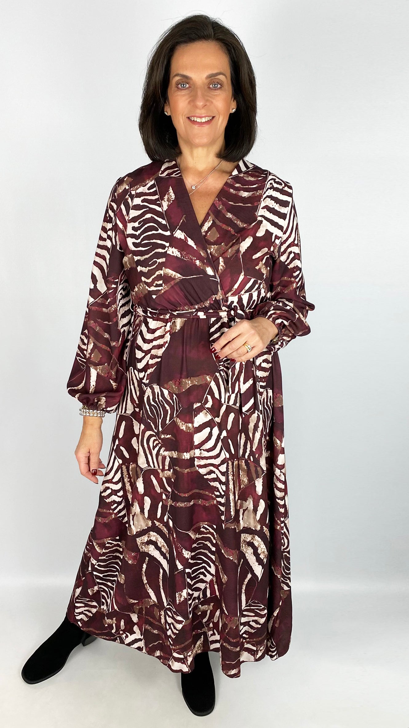 Elasticated waist v-neck print dress | 4 Colours