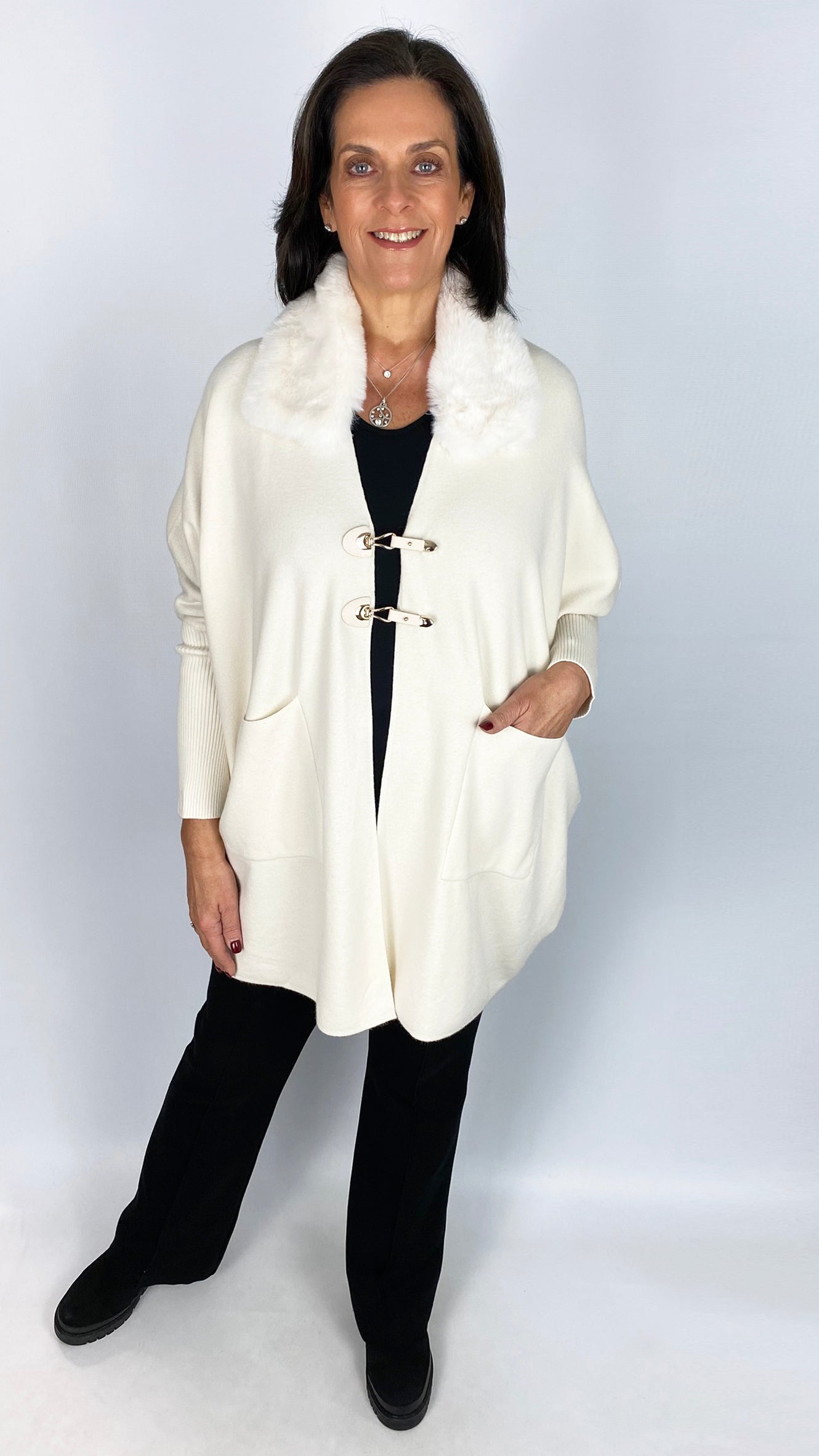 Buckle detail faux fur collar cardigan | 3 Colours