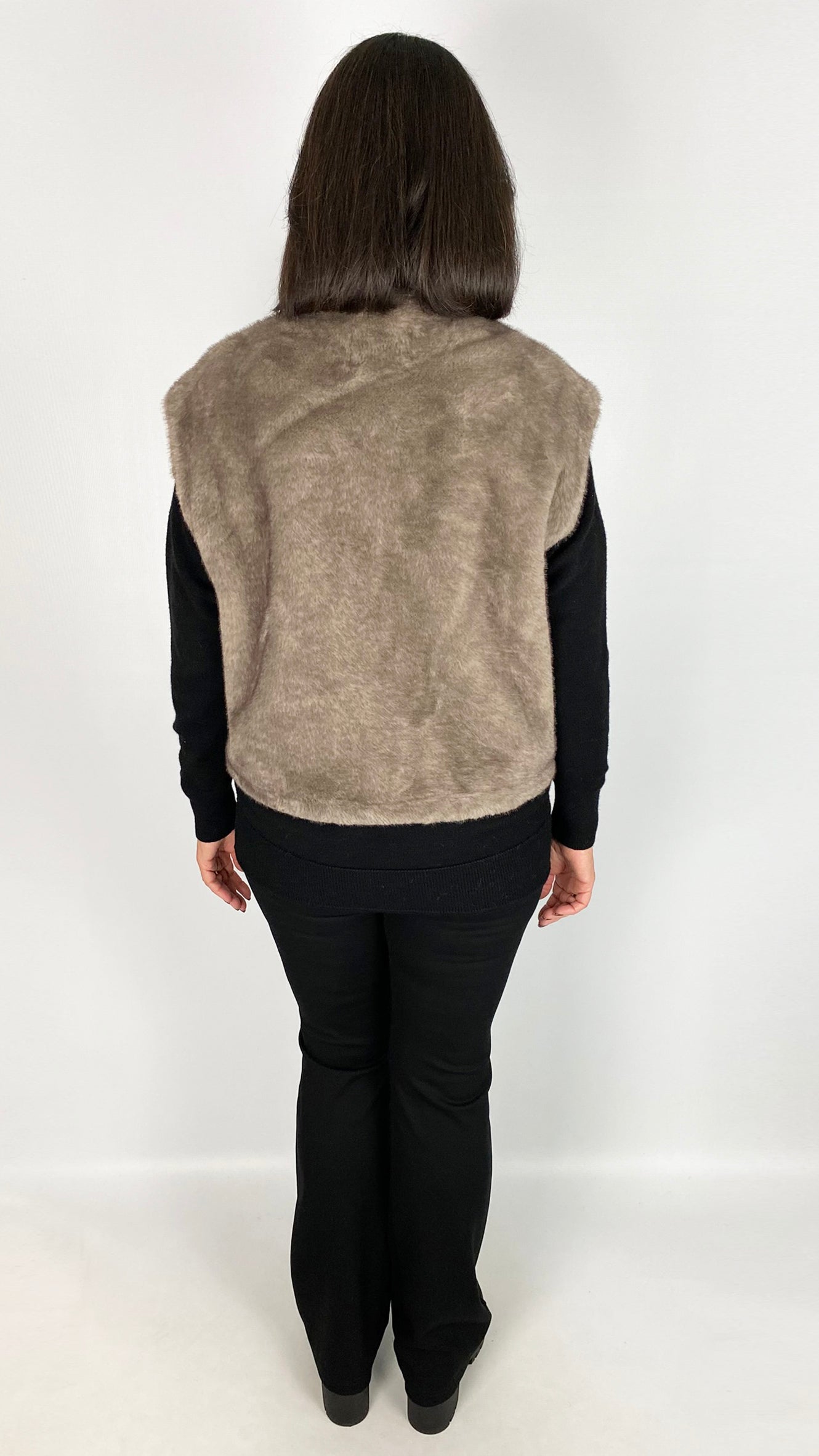 Luxury faux fur zip-through gilet | 2 Colours