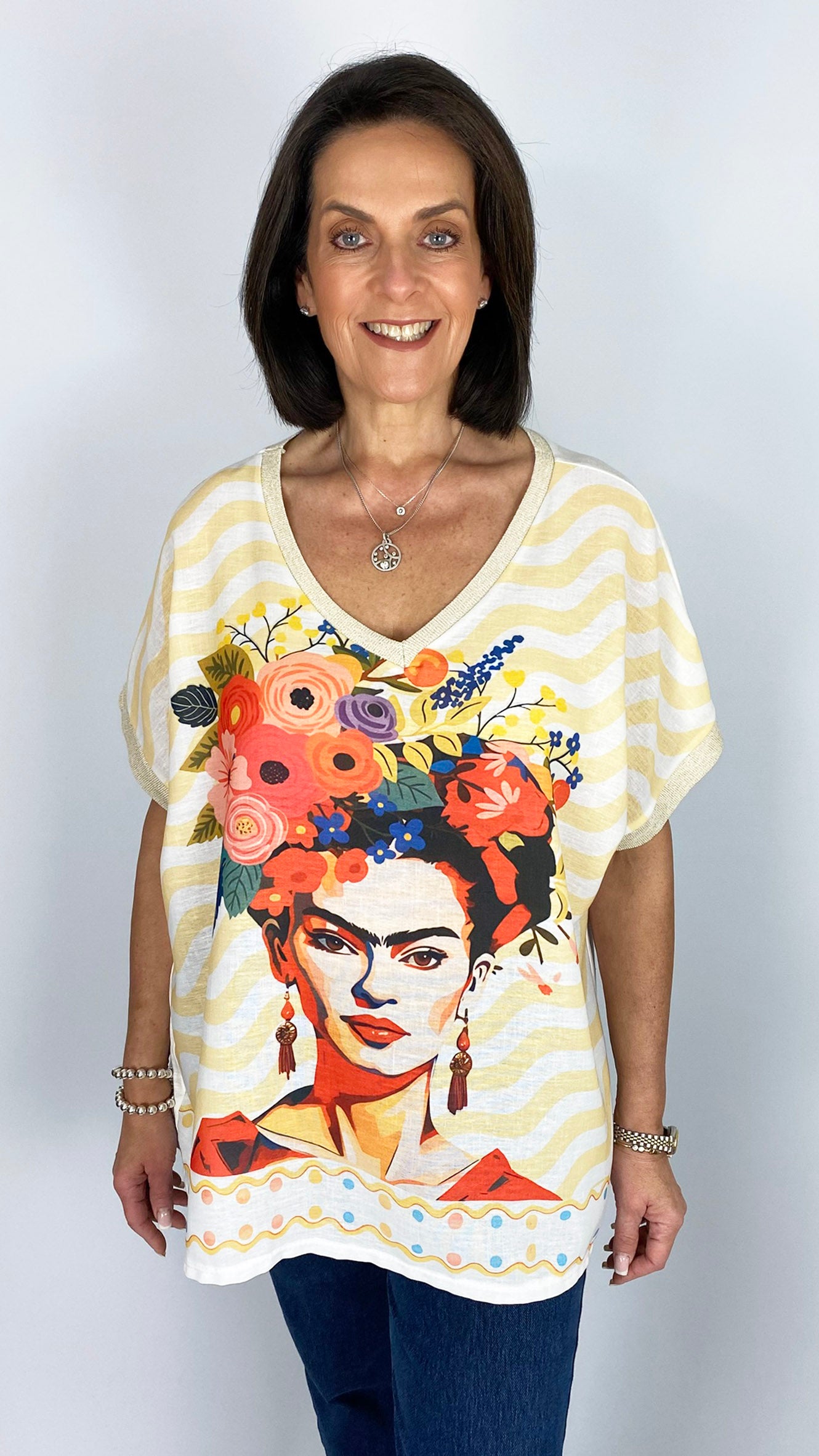 Printed motif v-neck top | 5 Prints