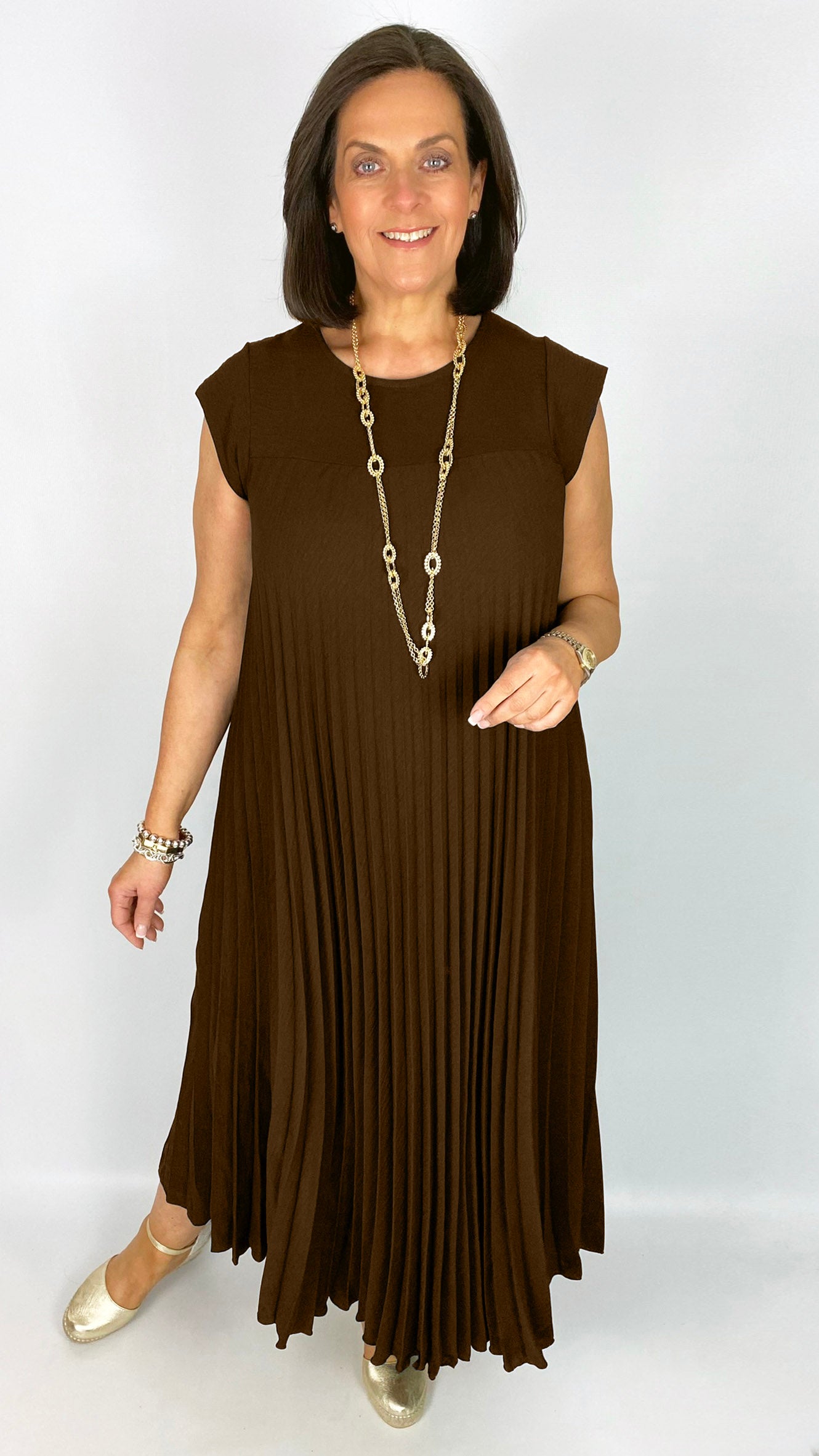 Pleated cap-sleeve pocket dress | 9 Colours | more due in!