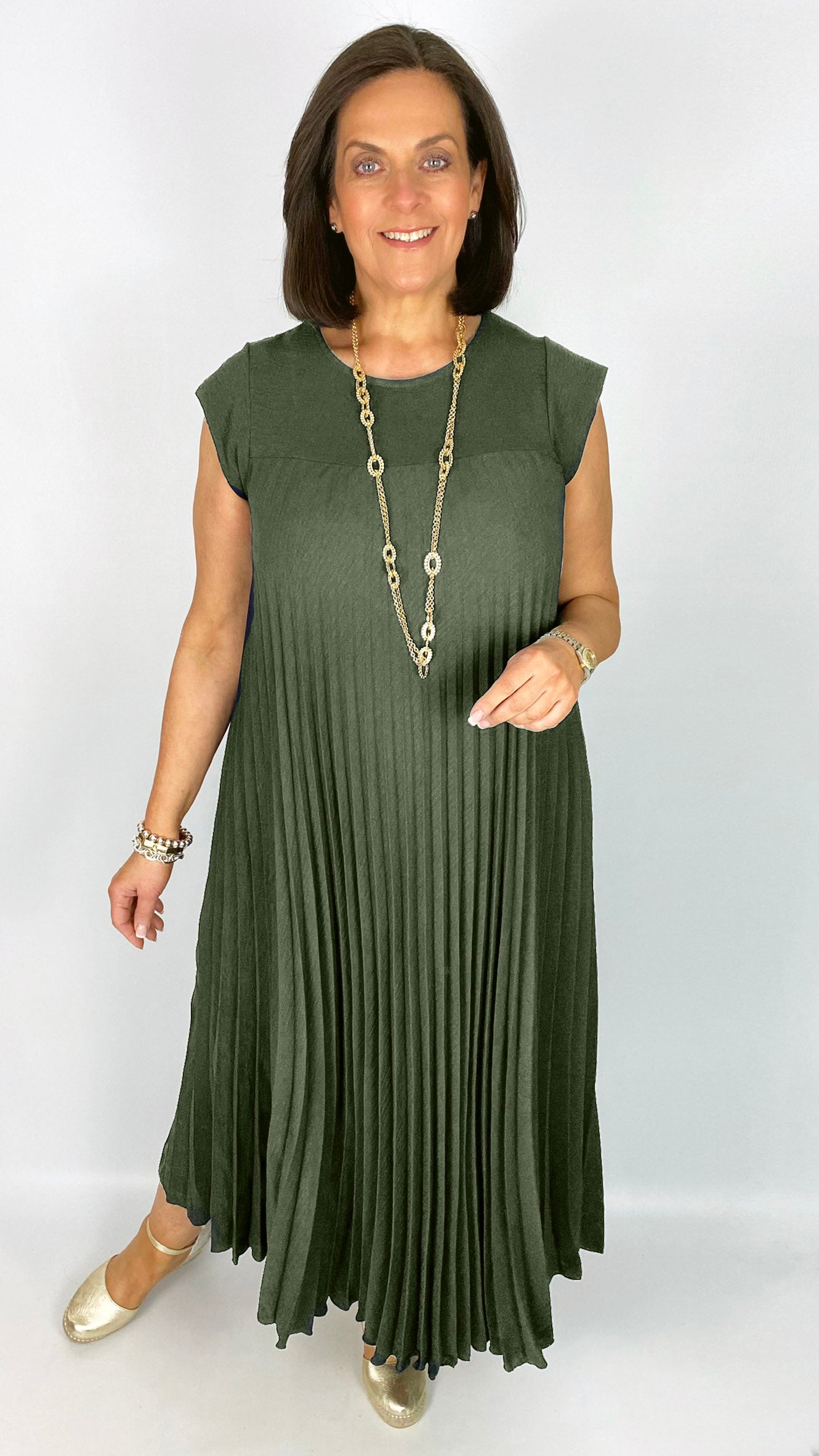 Pleated cap-sleeve pocket dress | 9 Colours | more due in!