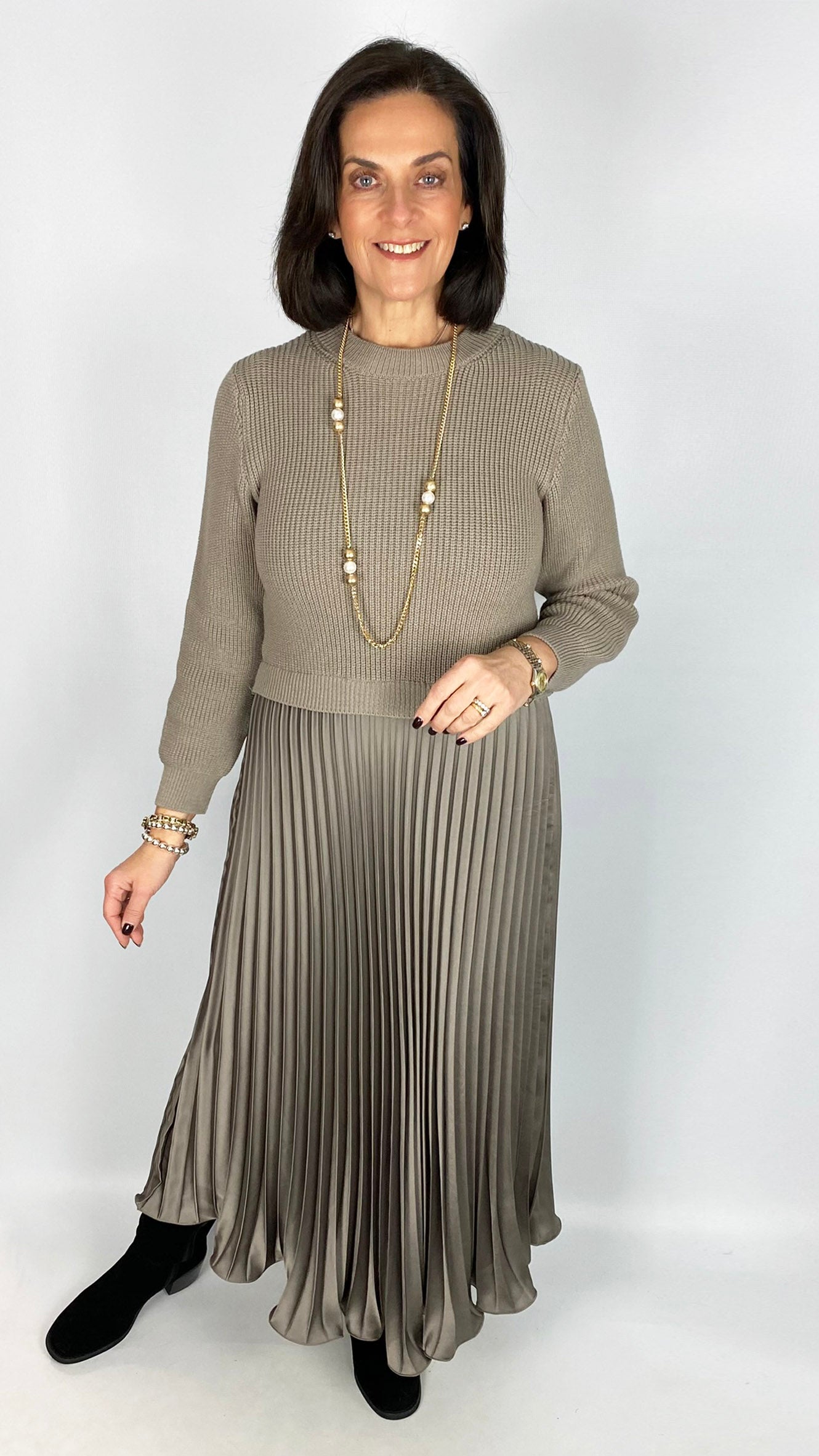 Pleated skirt jumper dress | 2 Colours
