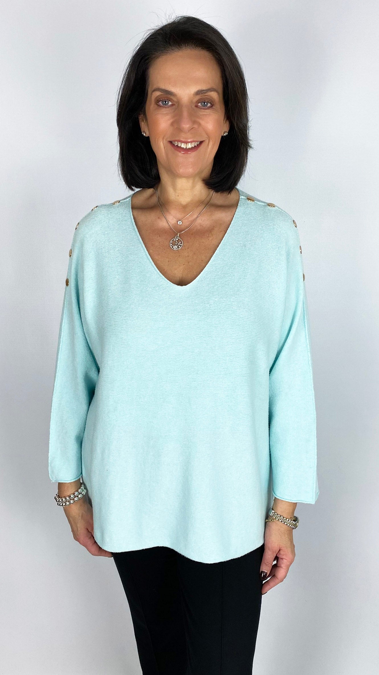 Button shoulder ultra soft v-neck jumper | 5 Colours