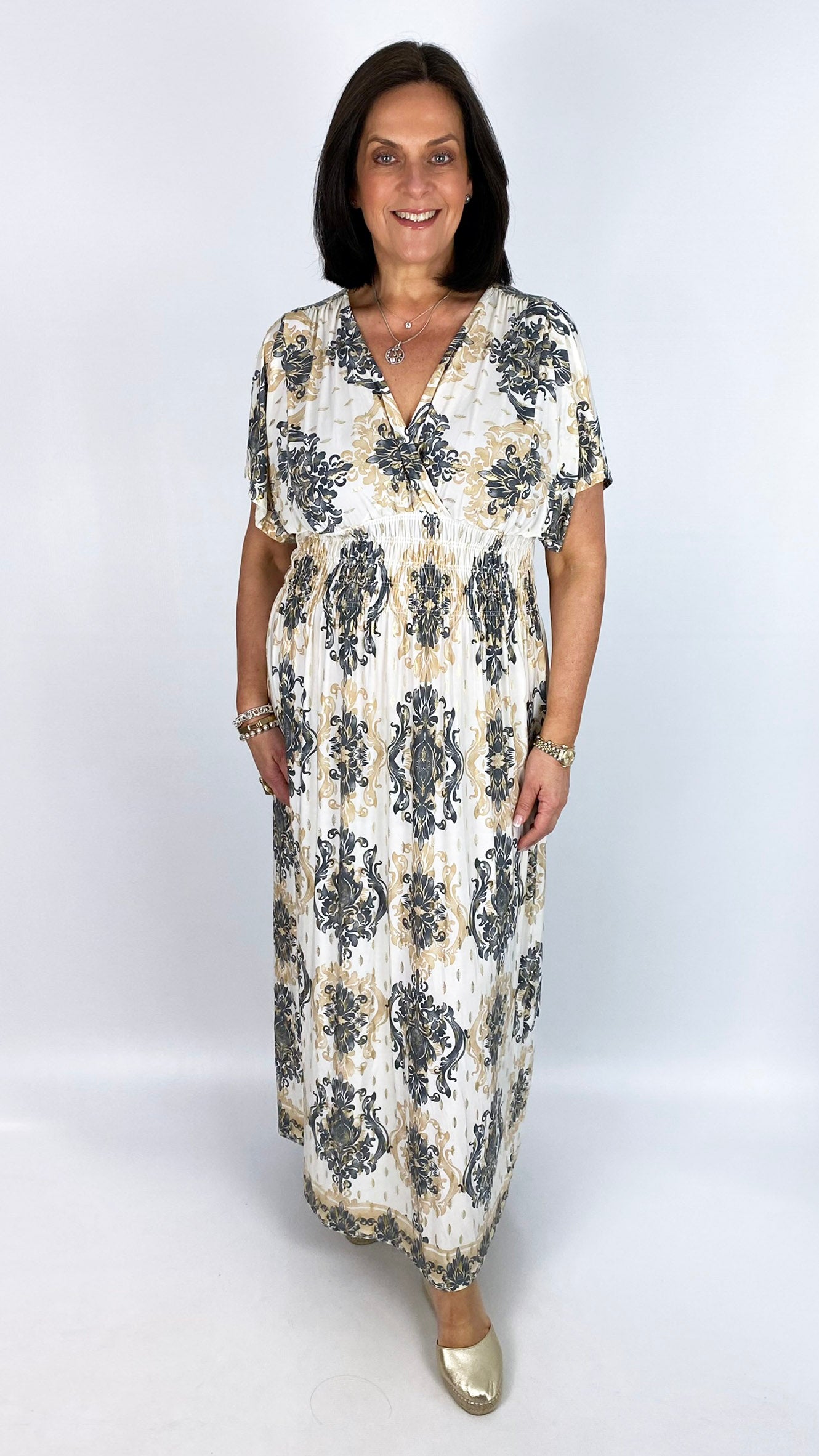Crease-free crossover maxi dress | 3 classic Baroque Prints