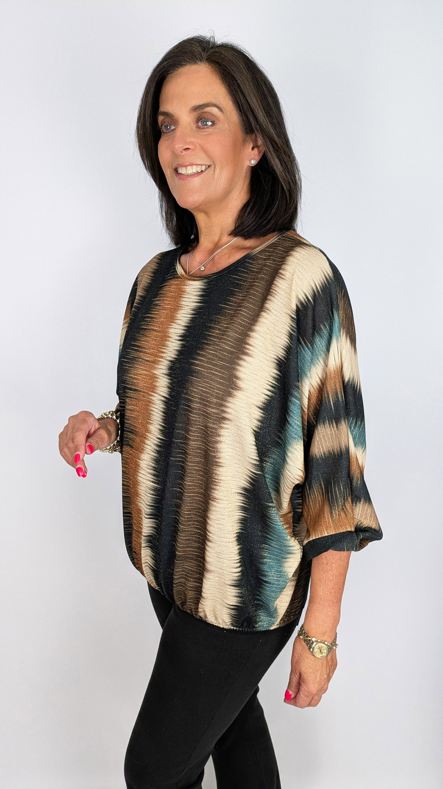Transition stripe gathered hem LS top | 2 Colours