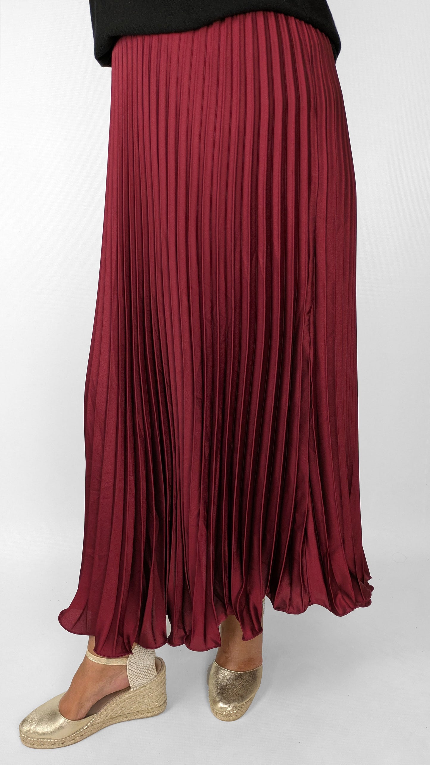 Satin pleat fluted skirt | 3 Colours