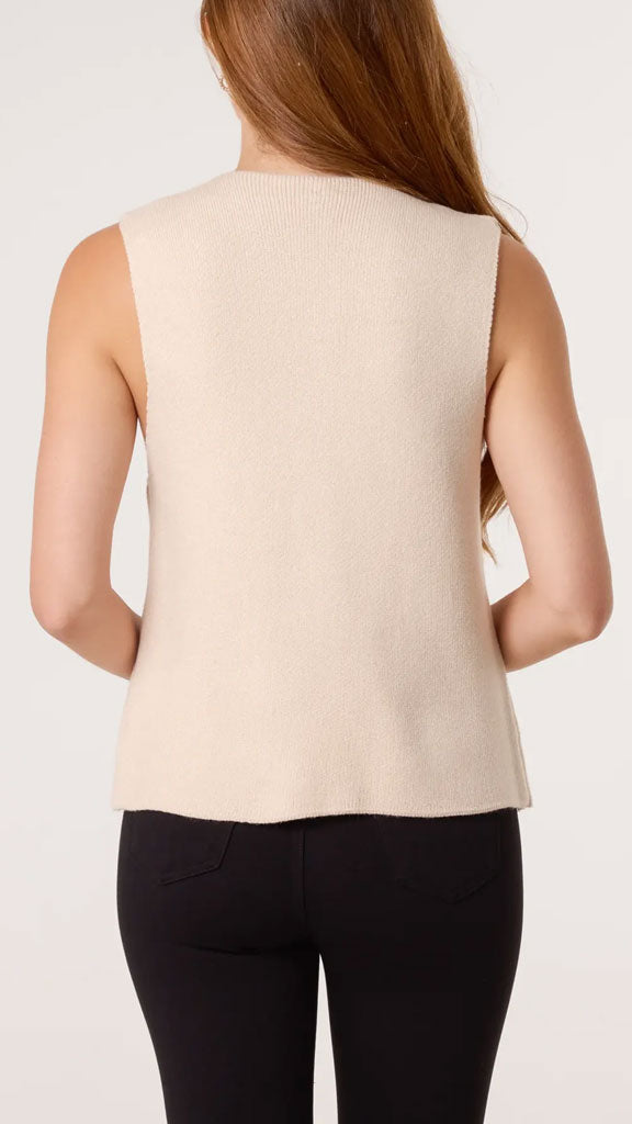 Gold brooch knitted waistcoat | 5 Colours