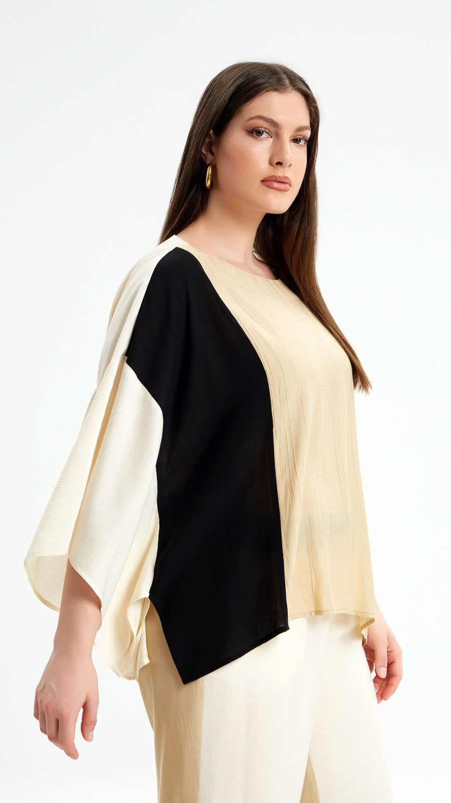 Block contrast wide sleeve top | Beige | by Mat