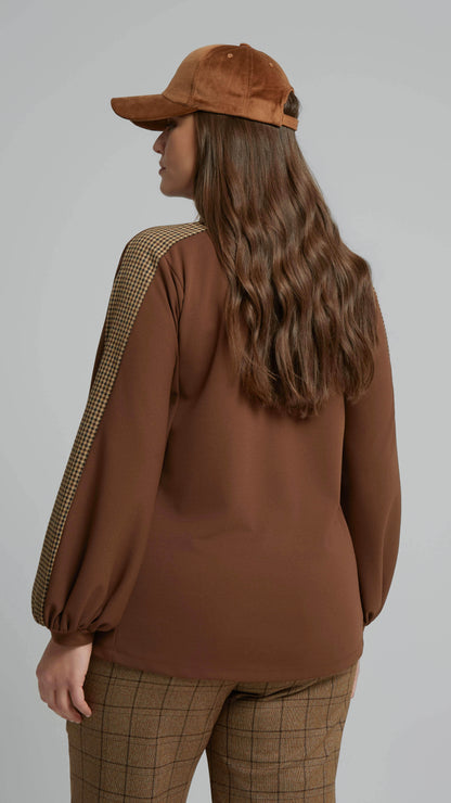 Check trimmed v-neck top | Brown | by Mat