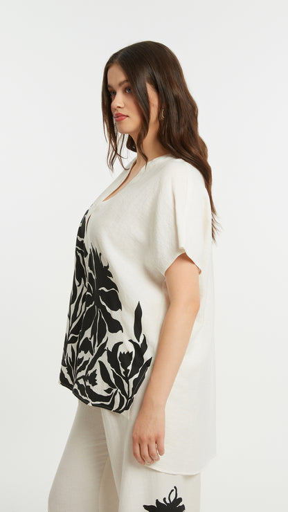 Botanical print keyhole v-neck top | Natural | by Mat