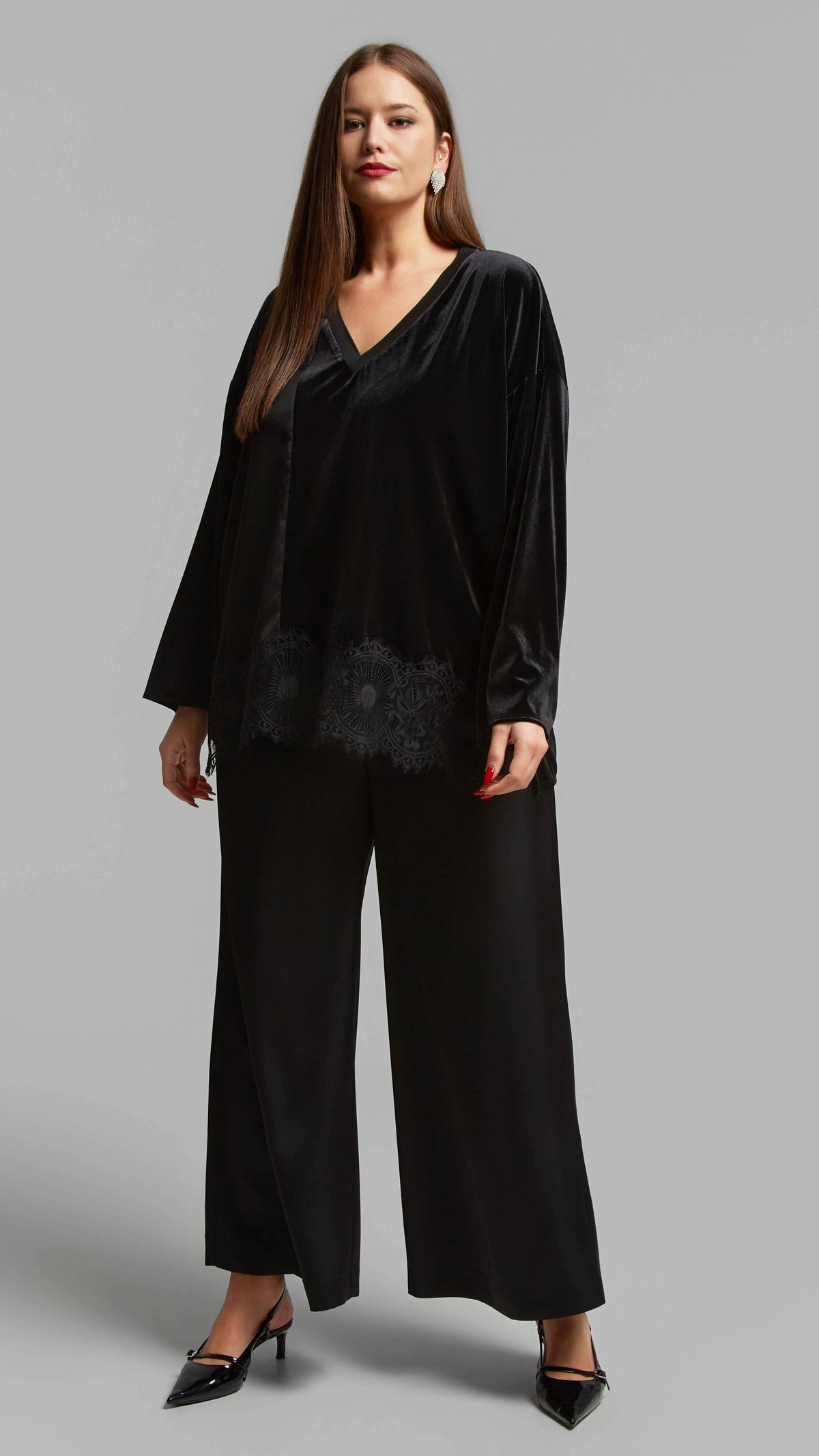Satin & velvet lace trimmed v-neck top | Black | by Mat