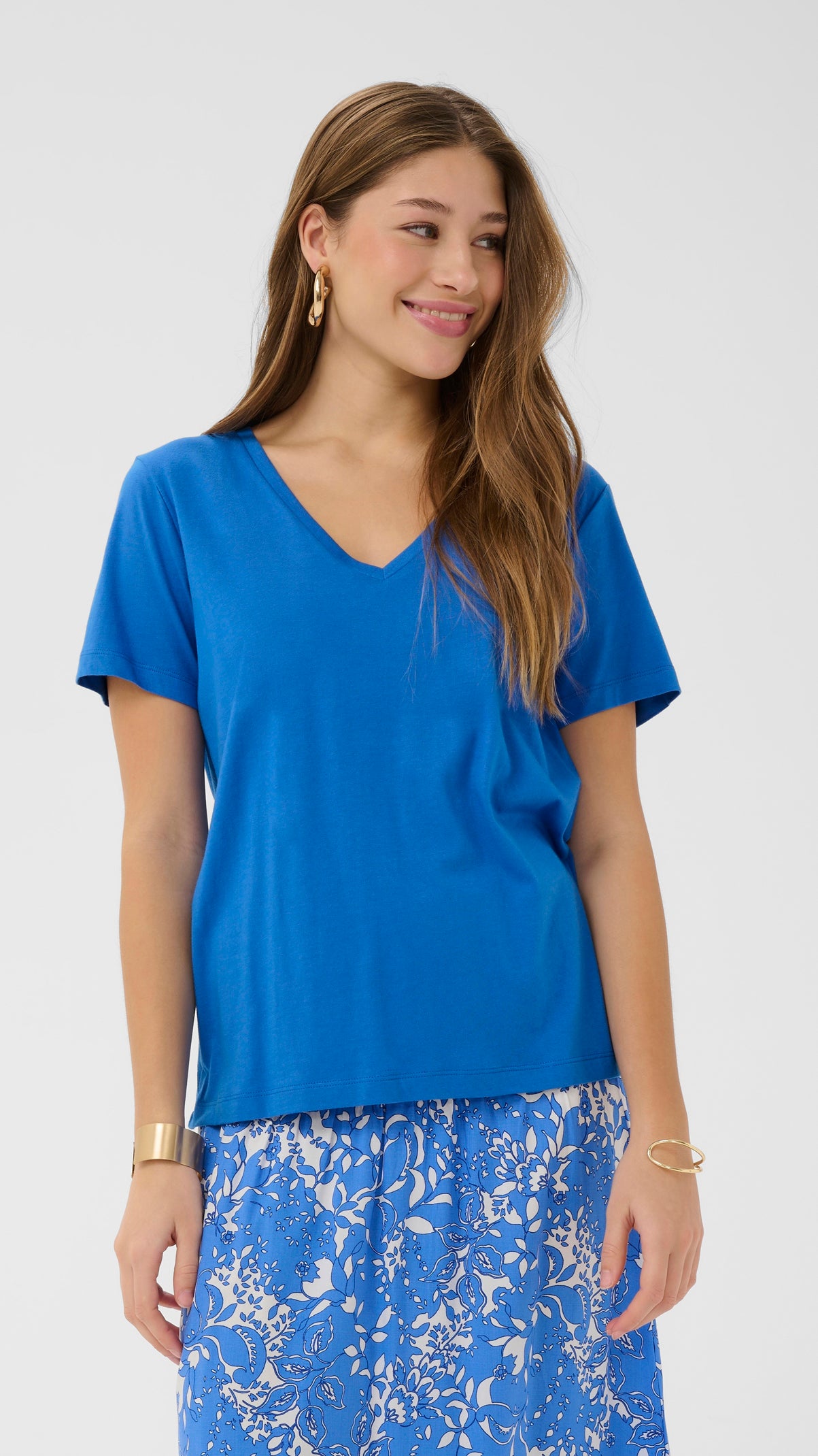 Ultra soft v-neck t-shirt | 3 Colours | by Cream