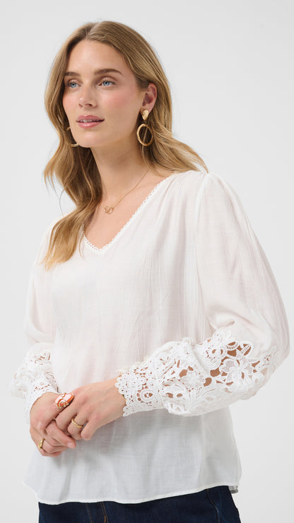 Lace sleeve v-neck blouse | Snow White | by Cream