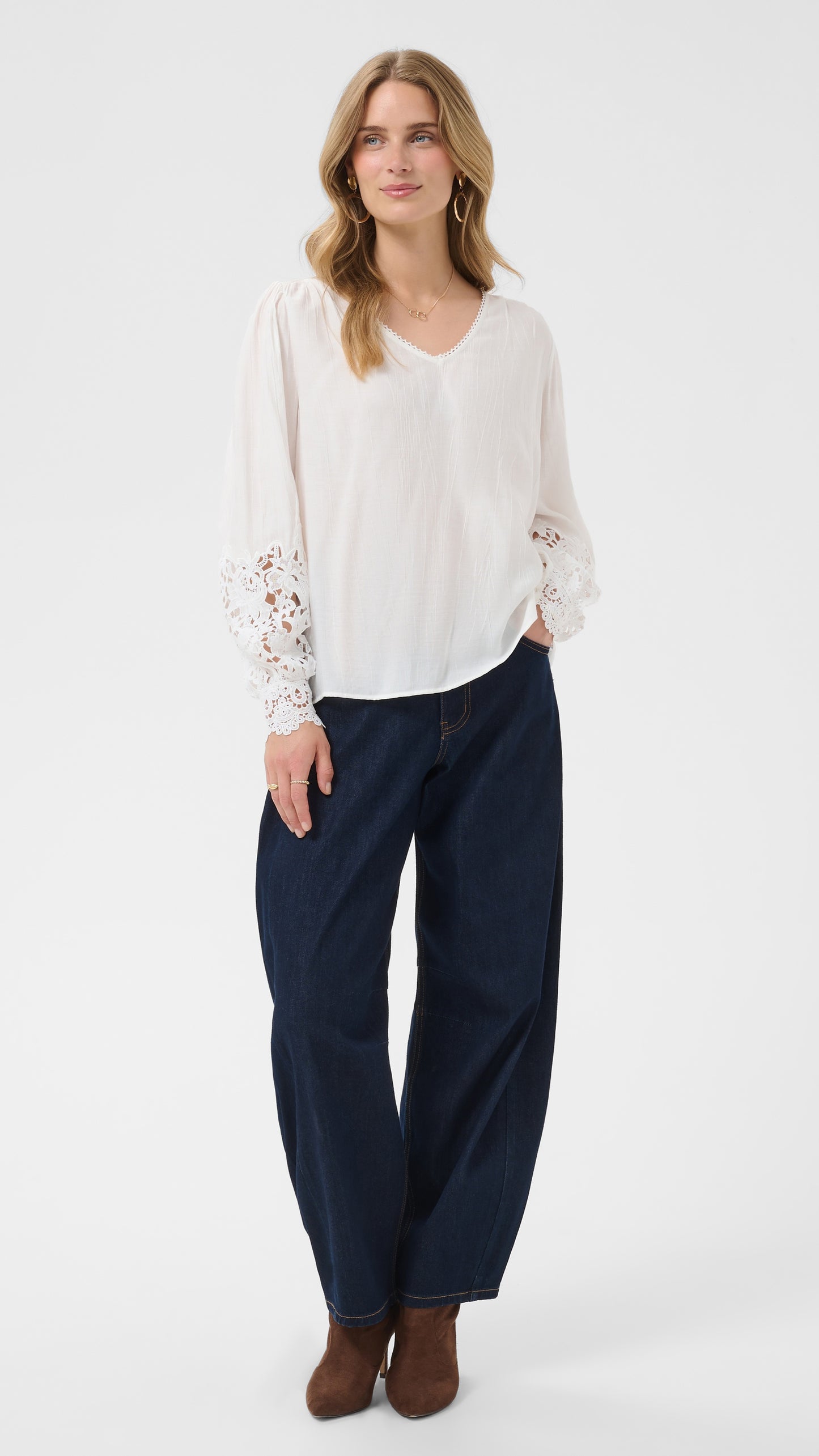 Lace sleeve v-neck blouse | Snow White | by Cream
