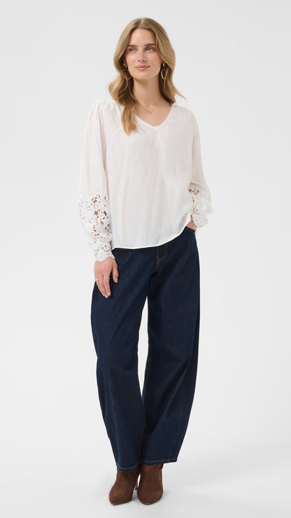 Lace sleeve v-neck blouse | Snow White | by Cream