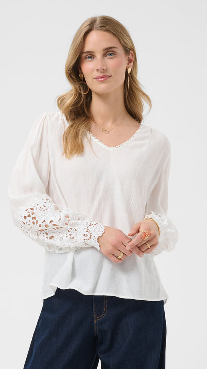 Lace sleeve v-neck blouse | Snow White | by Cream
