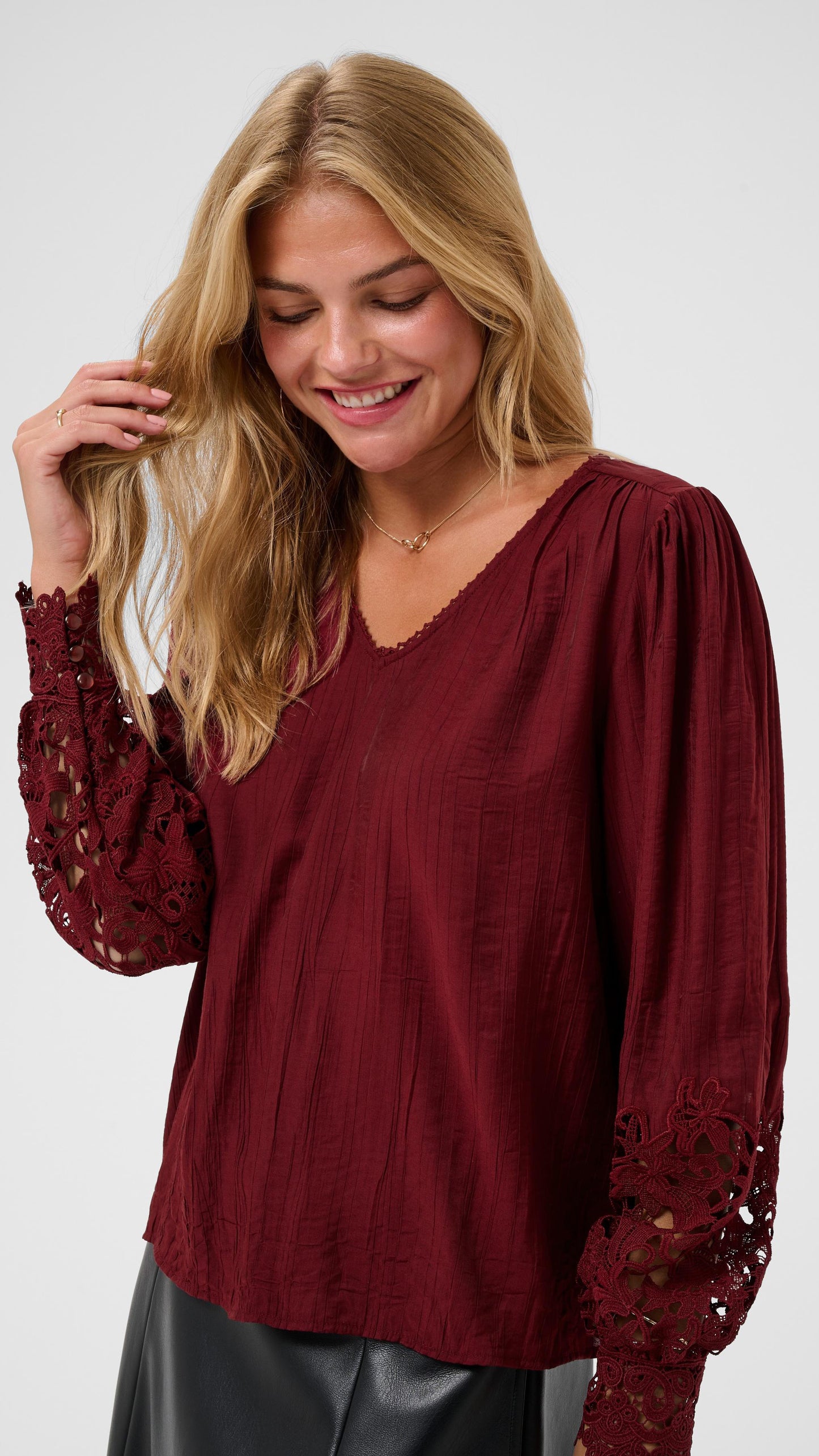 Lace sleeve v-neck blouse | Cabernet | by Cream