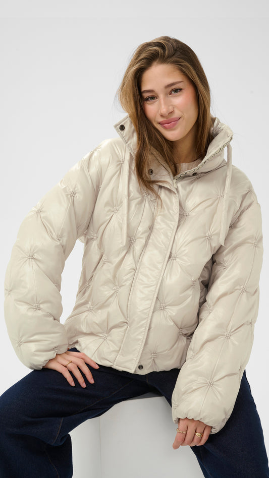 Glossy quilted short puffer coat | 2 Colours | by Cream
