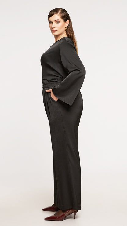Textured satin pull-on wide leg trousers by Mat | Black