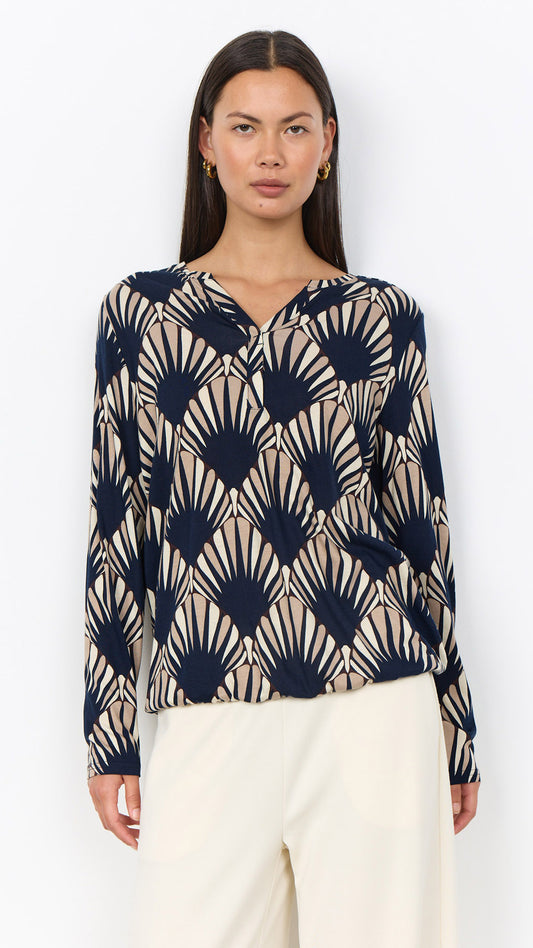 Geometric fan notched v-neck gathered hem top | Navy Combi | by Soya Concept