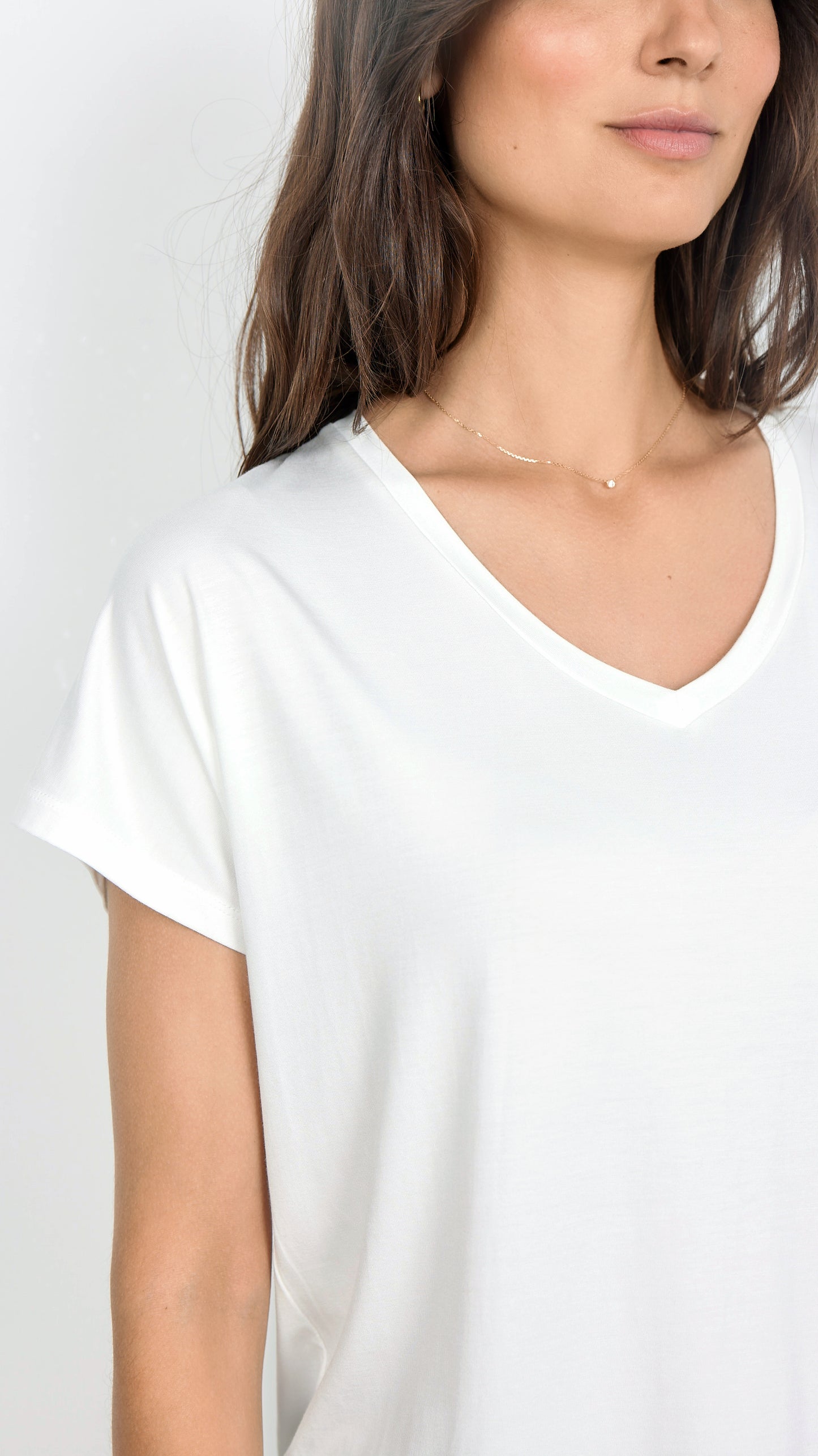 Premium soft v-neck t-shirt | White | by Soya Concept | last 1