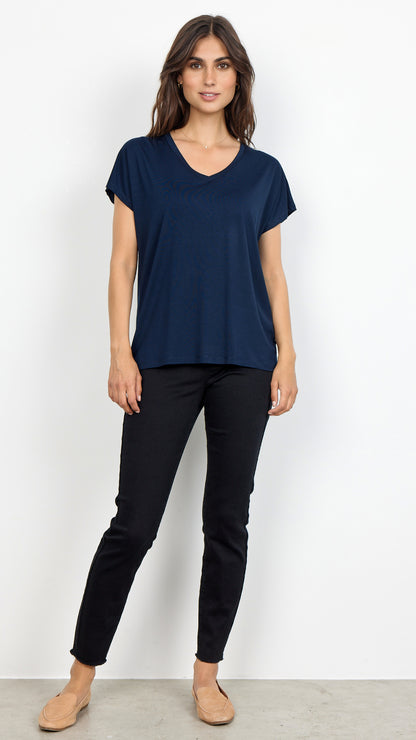 Premium soft v-neck t-shirt | Navy | by Soya Concept