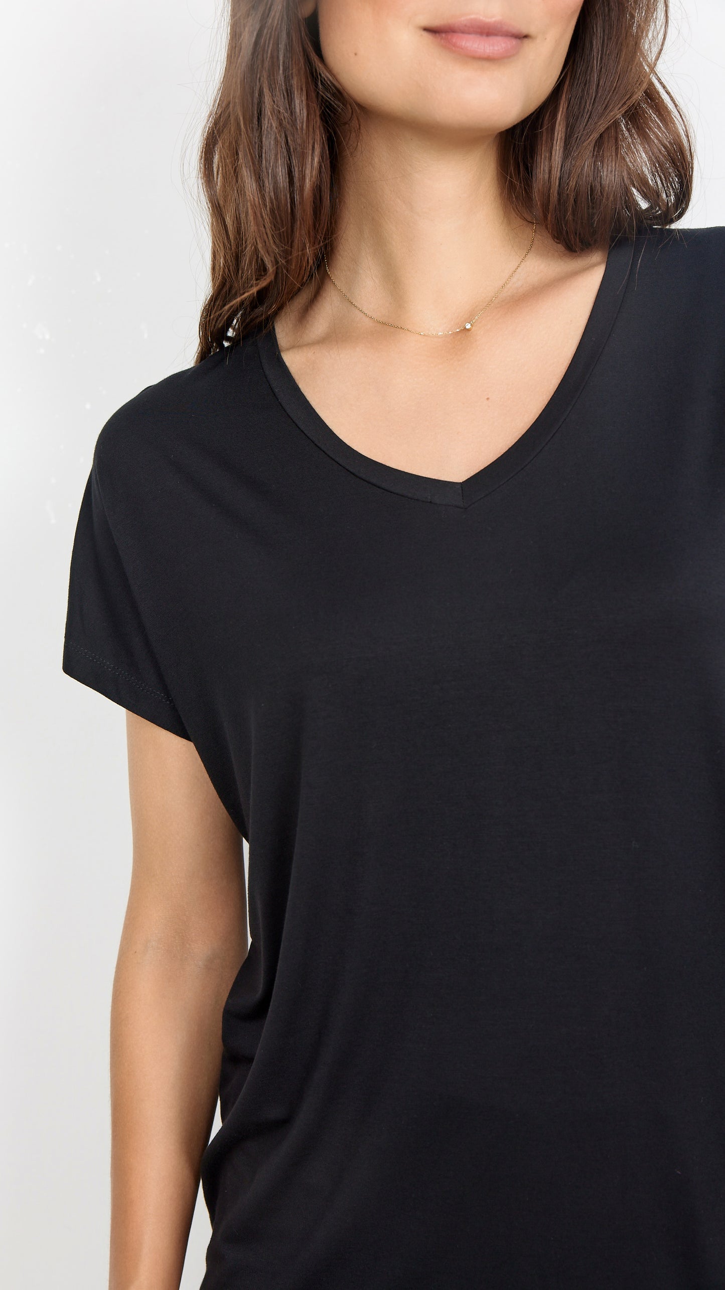 Premium soft v-neck t-shirt | Black | by Soya Concept | last 1s