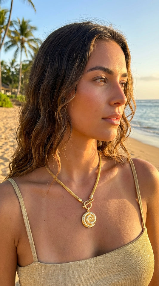 Ava short necklace | Gold