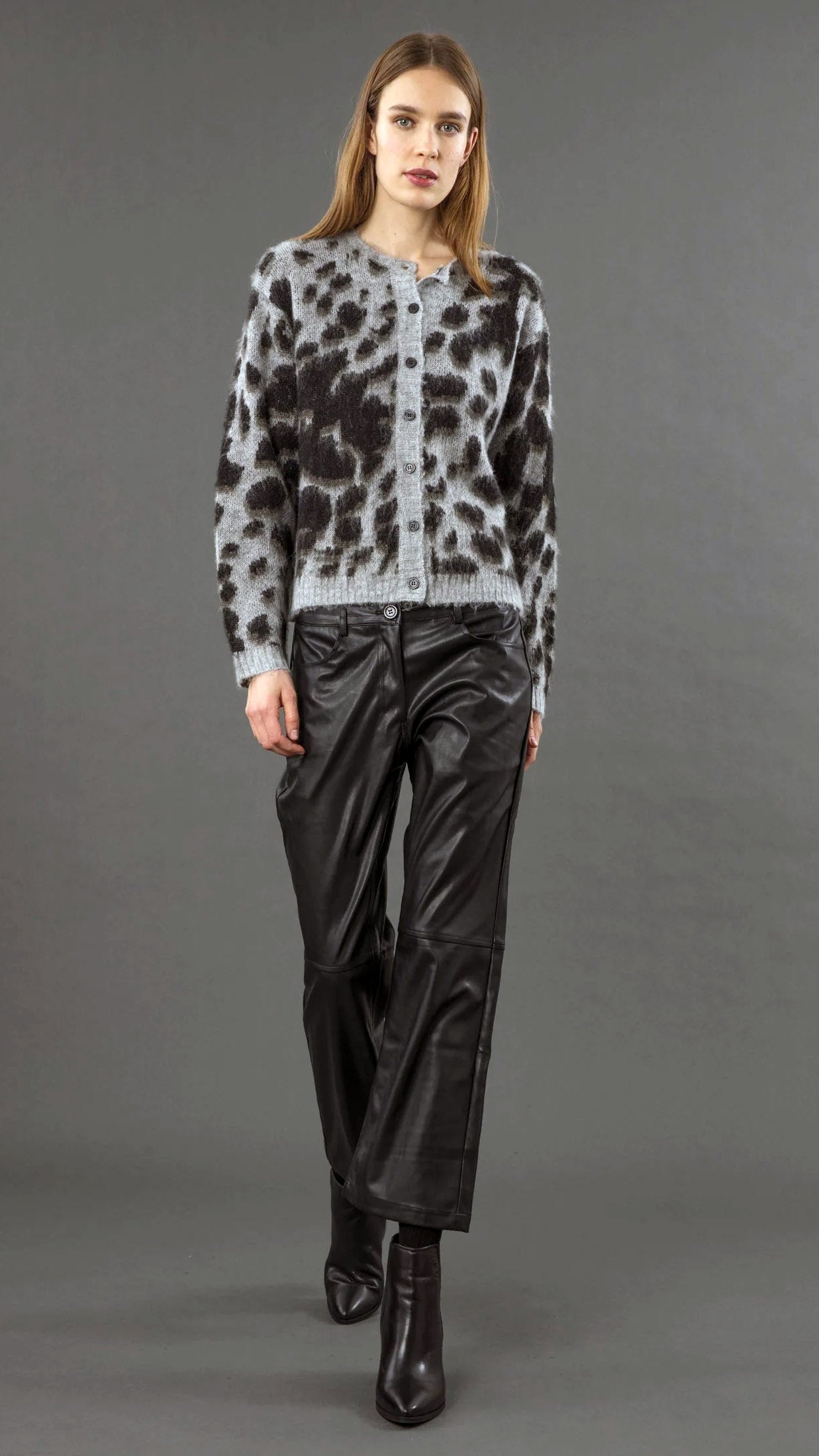 Erin cardigan | Grey | by Religion