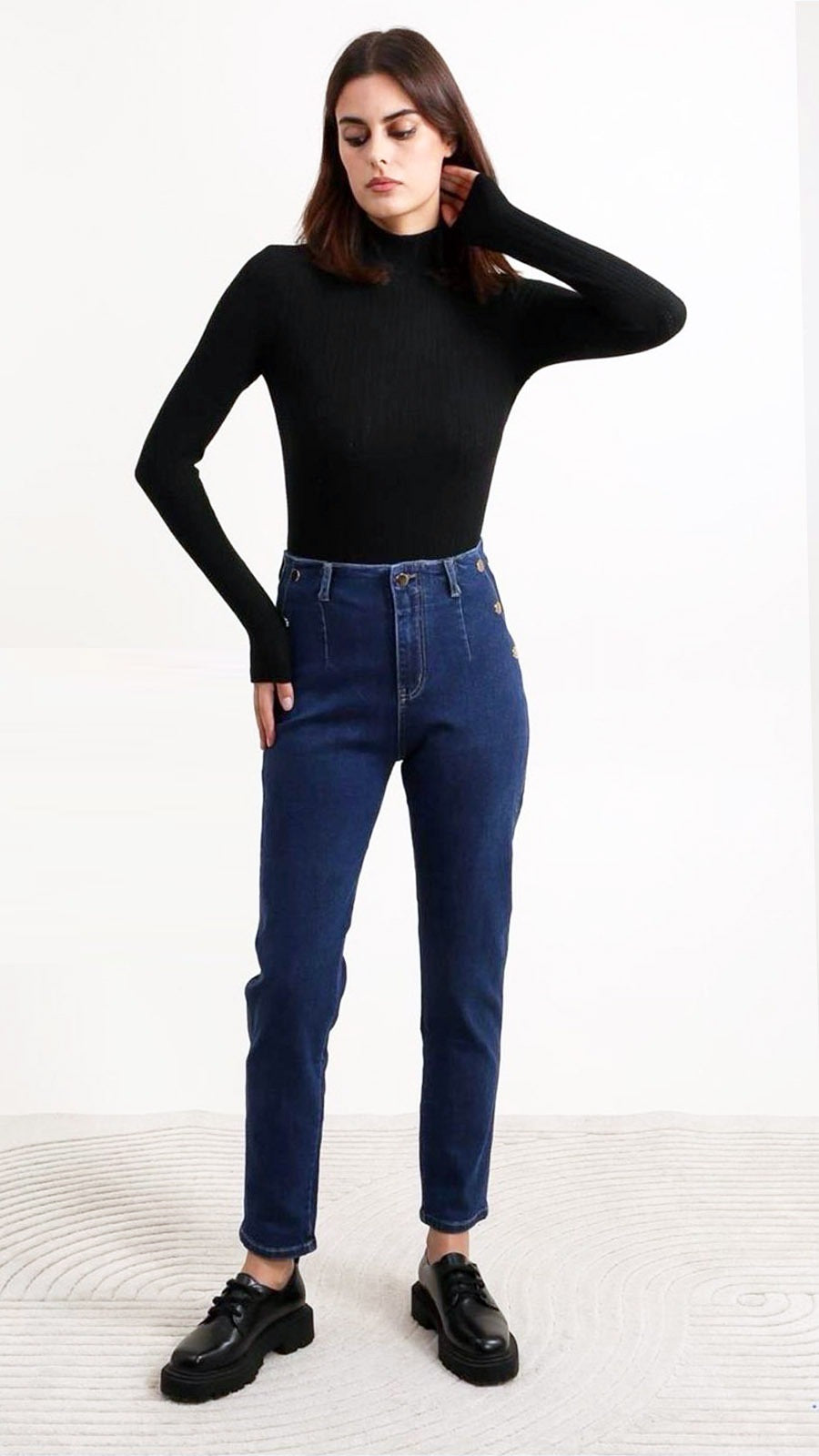 Button detail stretch denim mom jeans (2 Colours)