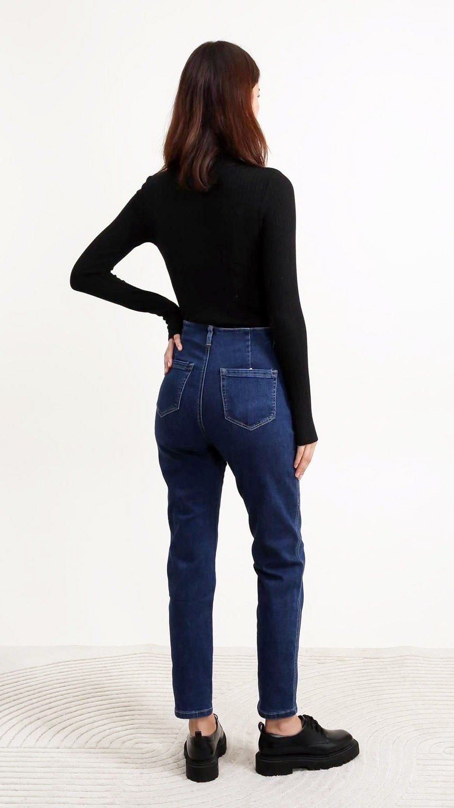 Button detail stretch denim mom jeans (2 Colours)