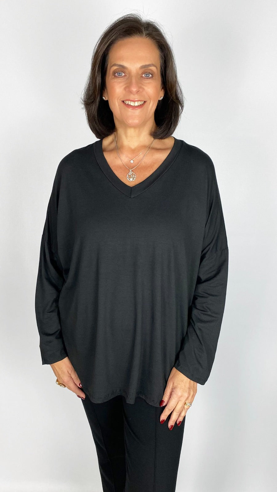 Essential v-neck LS top | 4 Colours